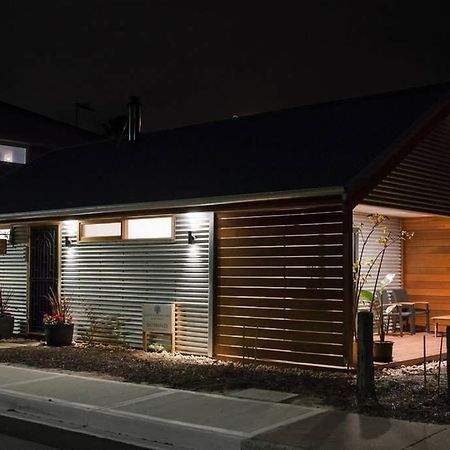 Bird In Hand Cottage, Port Noarlunga ภายนอก รูปภาพ