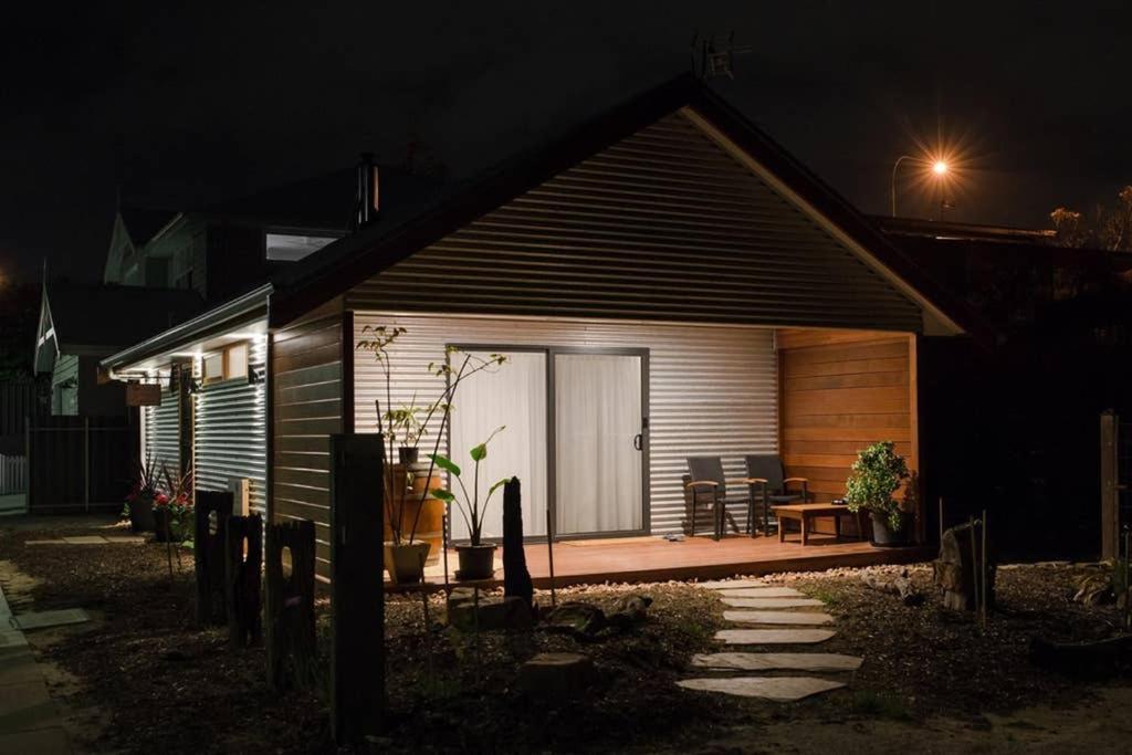 Bird In Hand Cottage, Port Noarlunga ภายนอก รูปภาพ